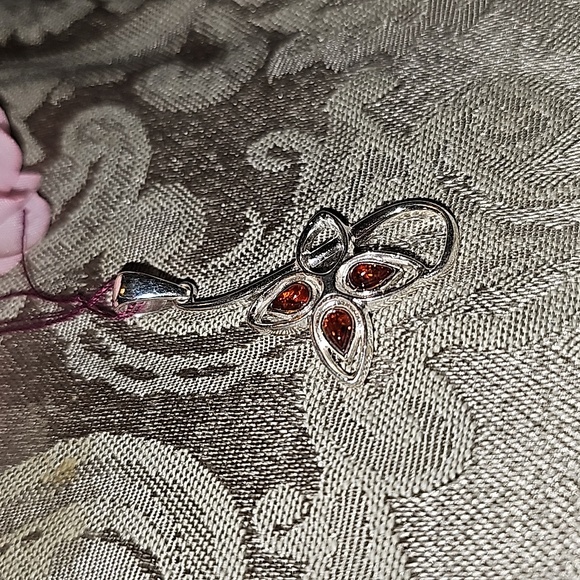 New Sterling Silv3r Baltic Amber Floral Pendant - Picture 3 of 7